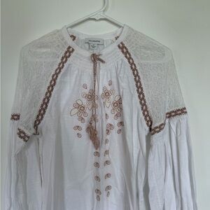 Calligraphie White Blouse with Brown Embroidery
